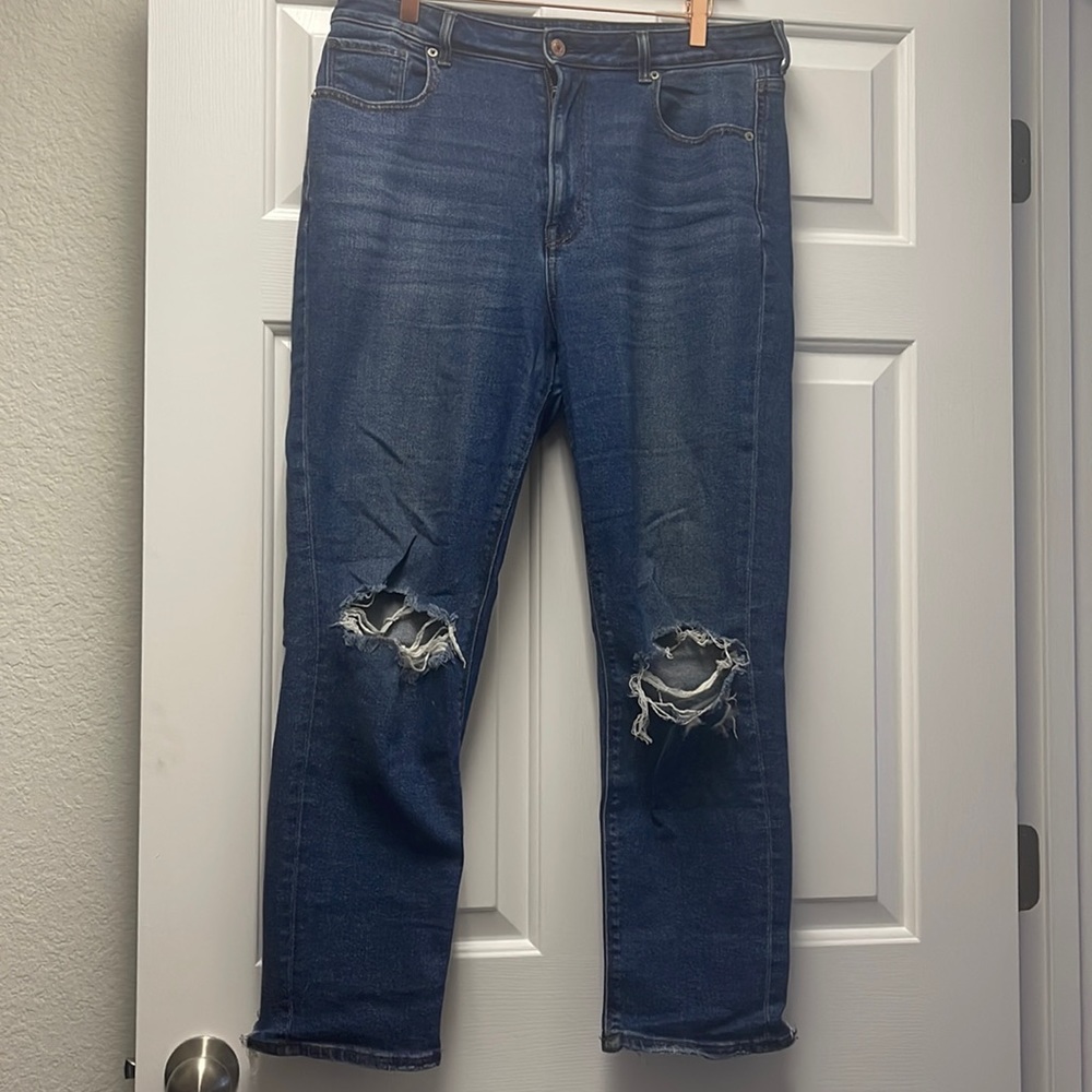 American Eagle dark wash mom jeans